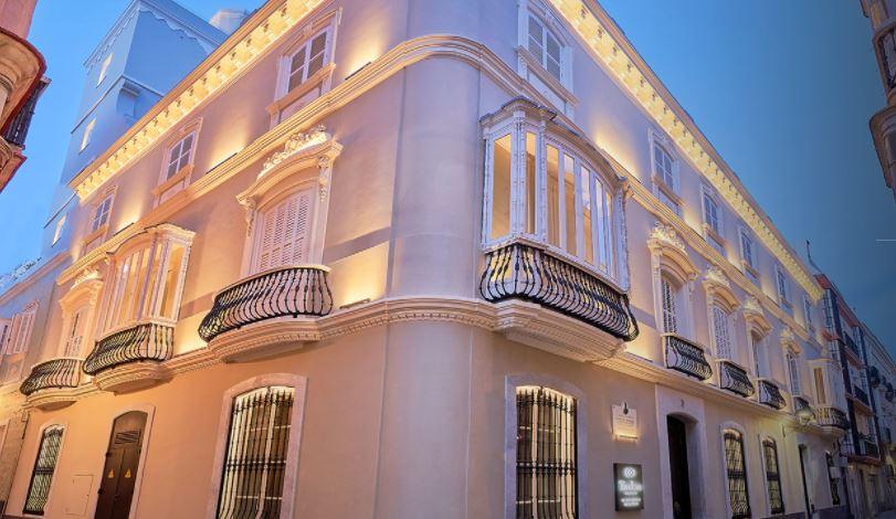 Tandem Palacio Veedor De Galeras Suites Кадис Экстерьер фото
