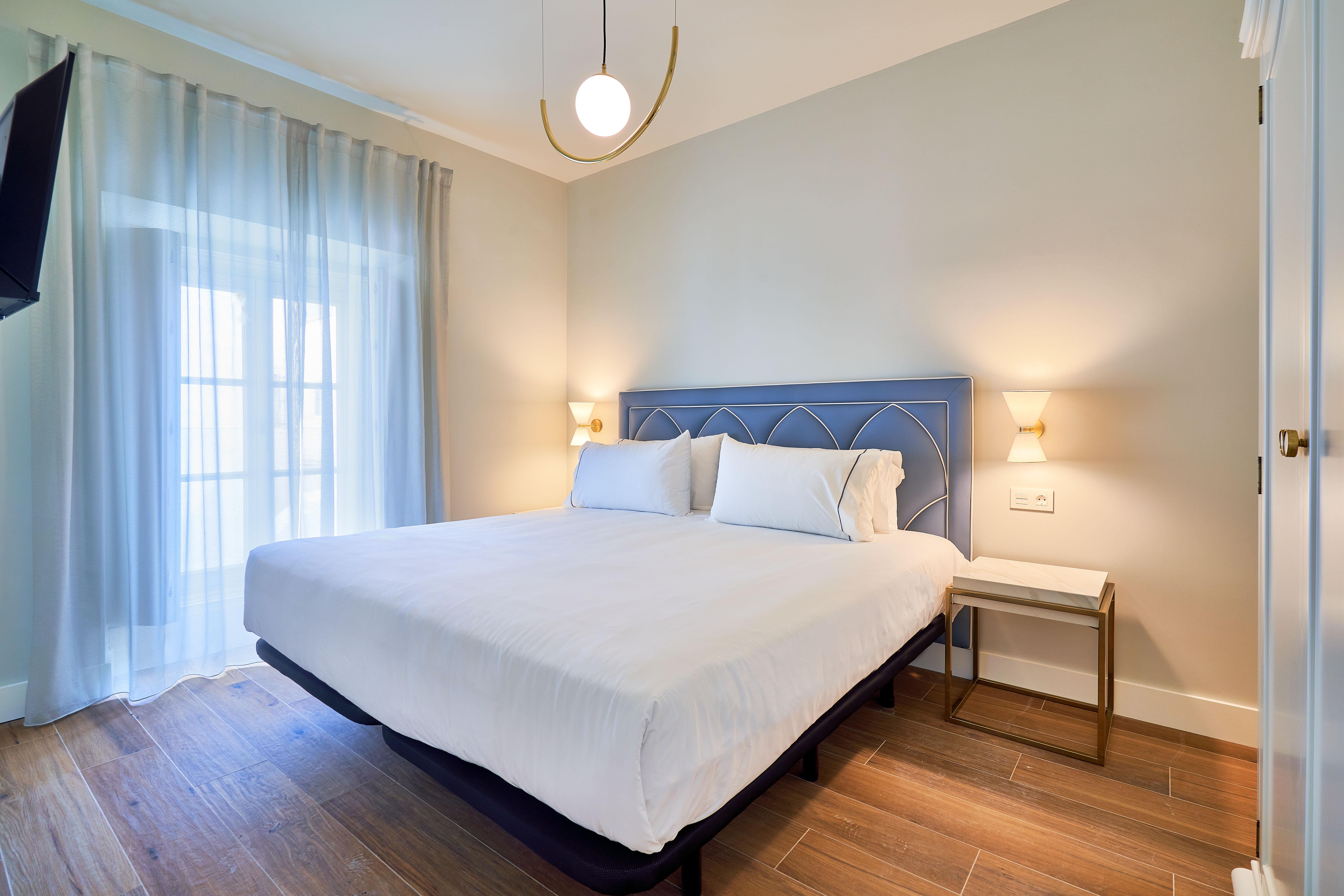 Tandem Palacio Veedor De Galeras Suites Кадис Экстерьер фото